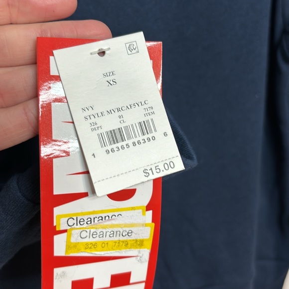 Marvel Black Panther Sweatshirt NWT with Flaw - Picture 4 of 5